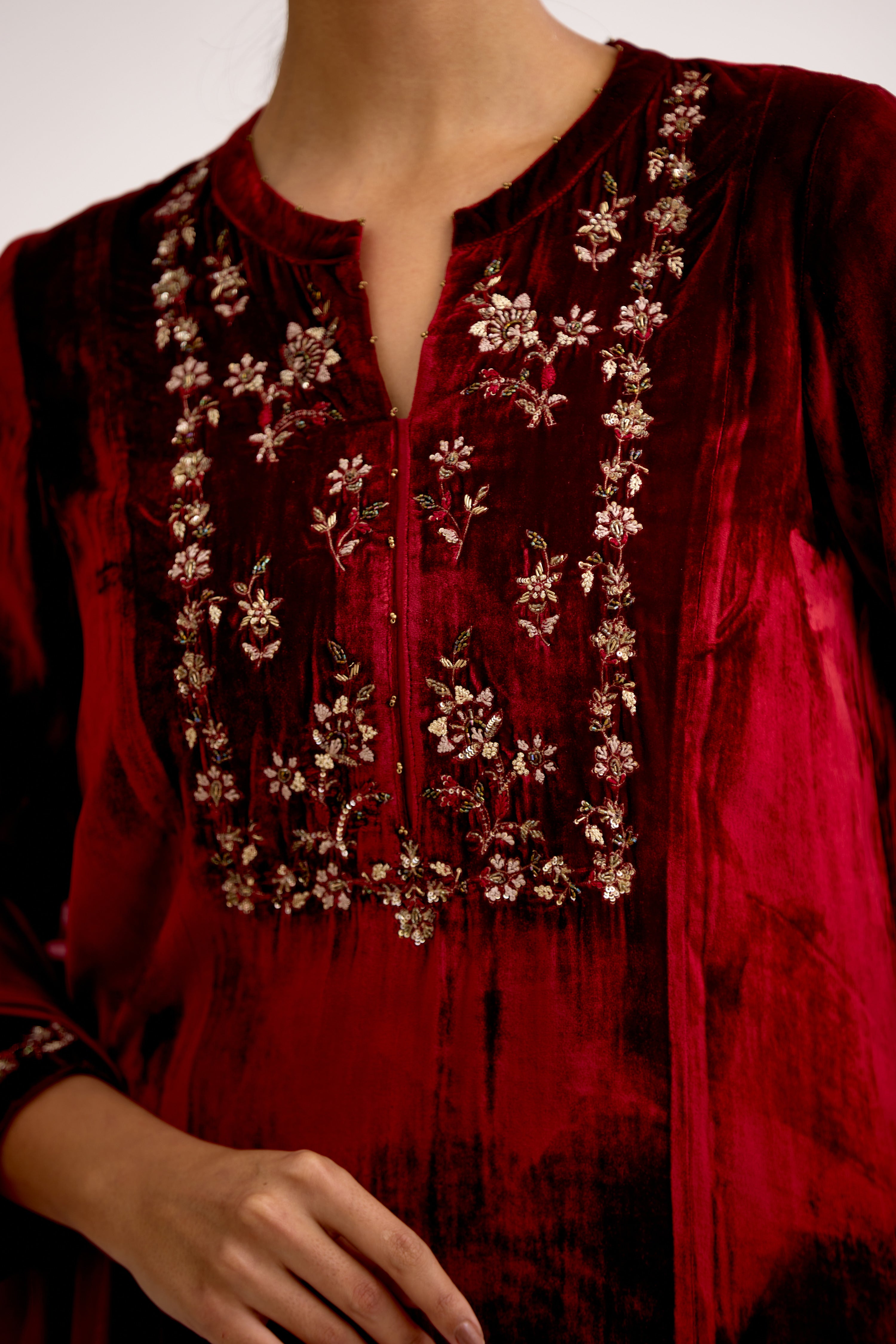 Zarmina Velvet Shahi Suit Set