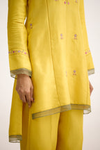 Seher-e-Pastel Regal Thread & Moti Handwork Co-Ord Set