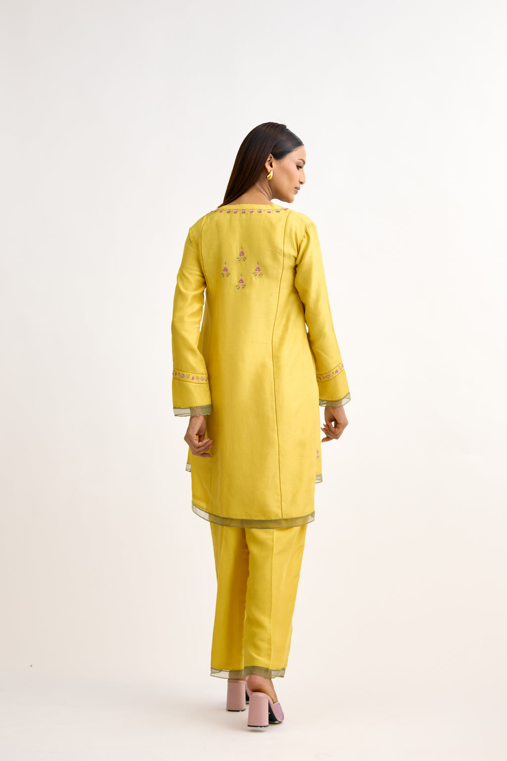 Seher-e-Pastel Regal Thread & Moti Handwork Co-Ord Set