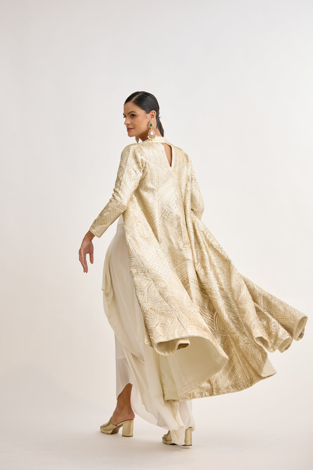 Nazaakat Cutdana & Sequins Handcrafted Indo Western With Cape Set
