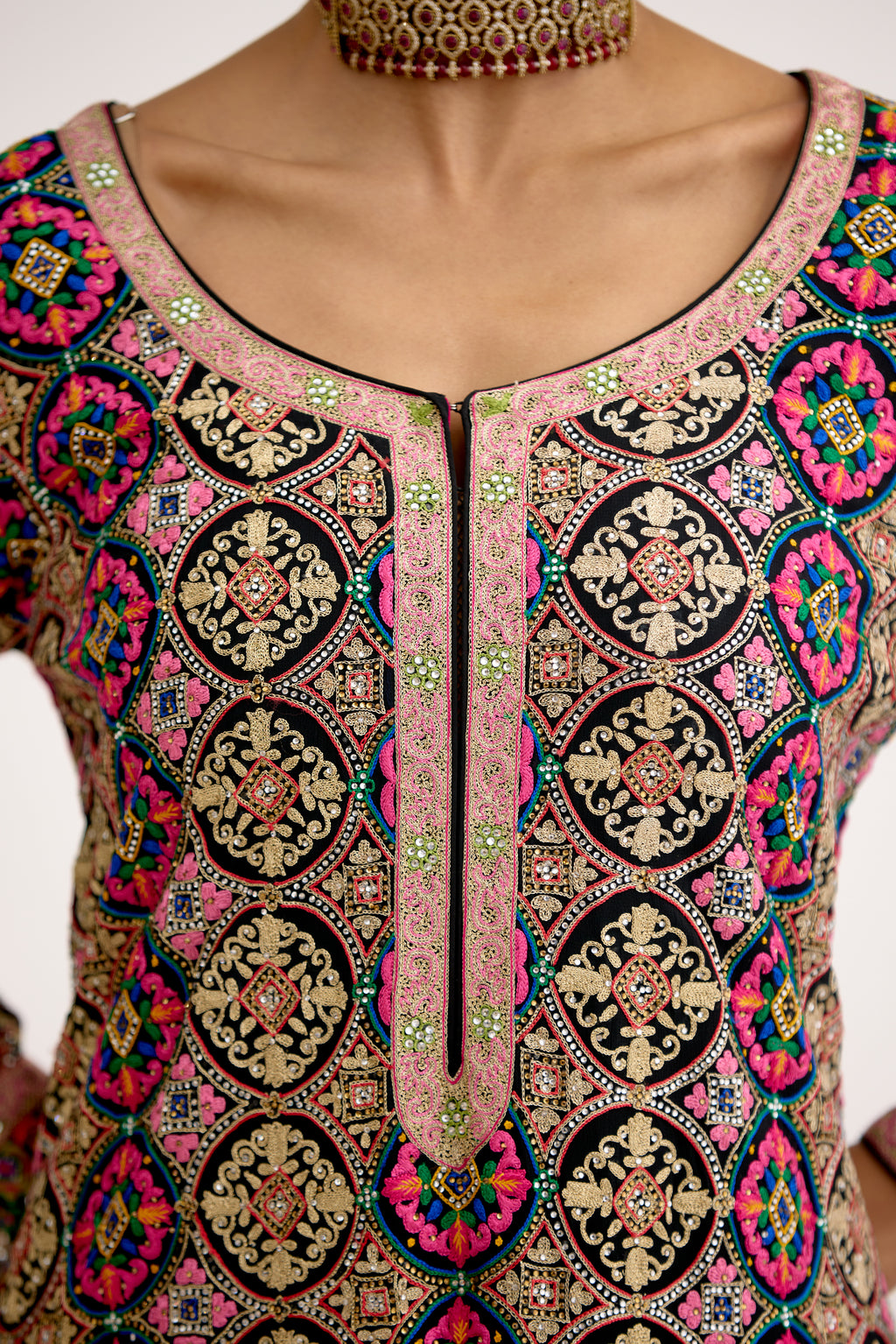 Ziva Crystal Zari Suit Set