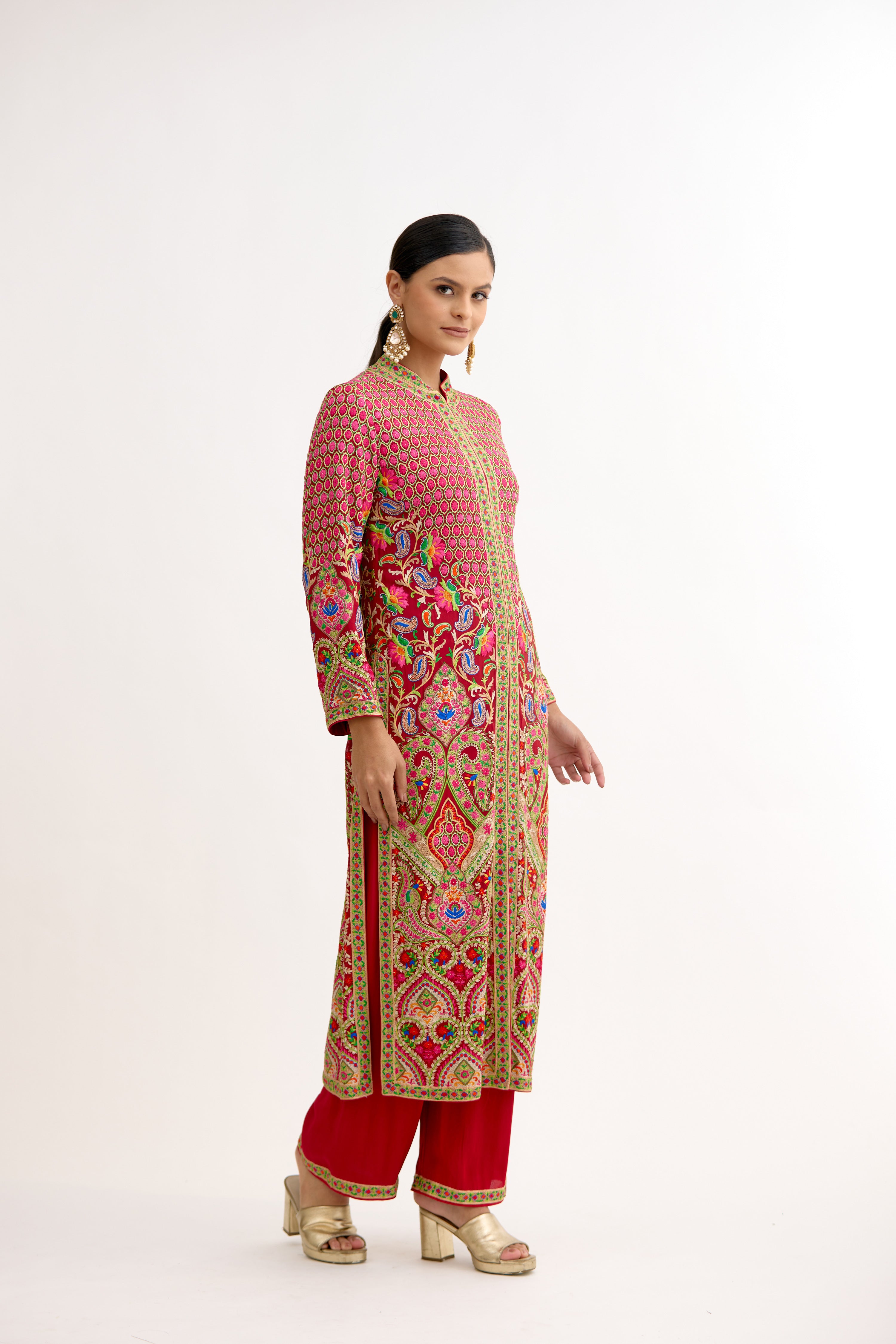 Riwaayat-e-Rang Mahal Georgette Straight Suit Set