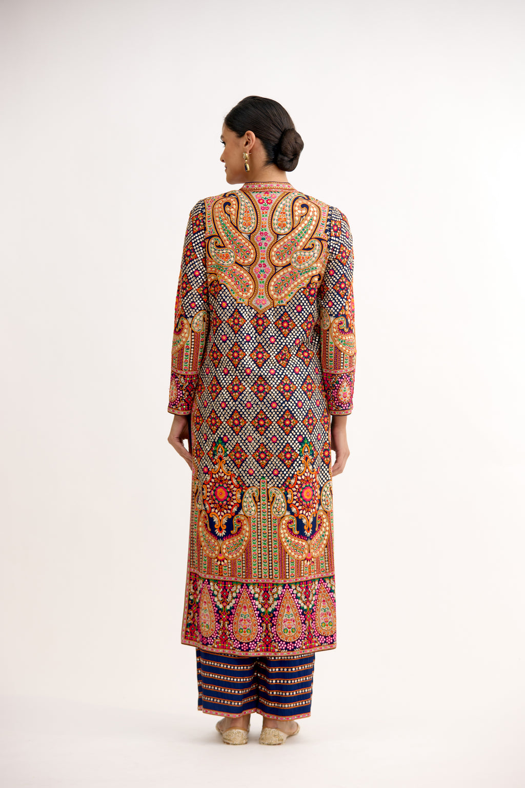 Jashn-e-Virasat Crepe Straight Suit