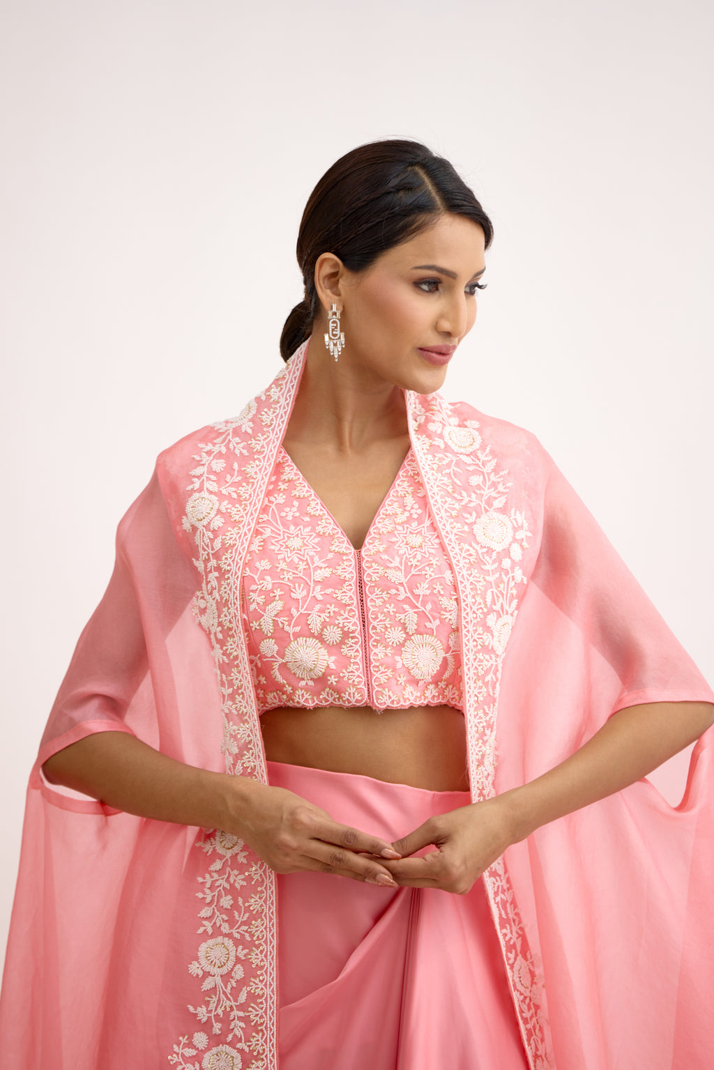 Jashn-e-Begum Cowl Cape Set