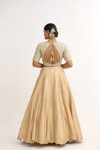 Begum-e-Riwaayat Nakashi Raw Silk Lehenga Set