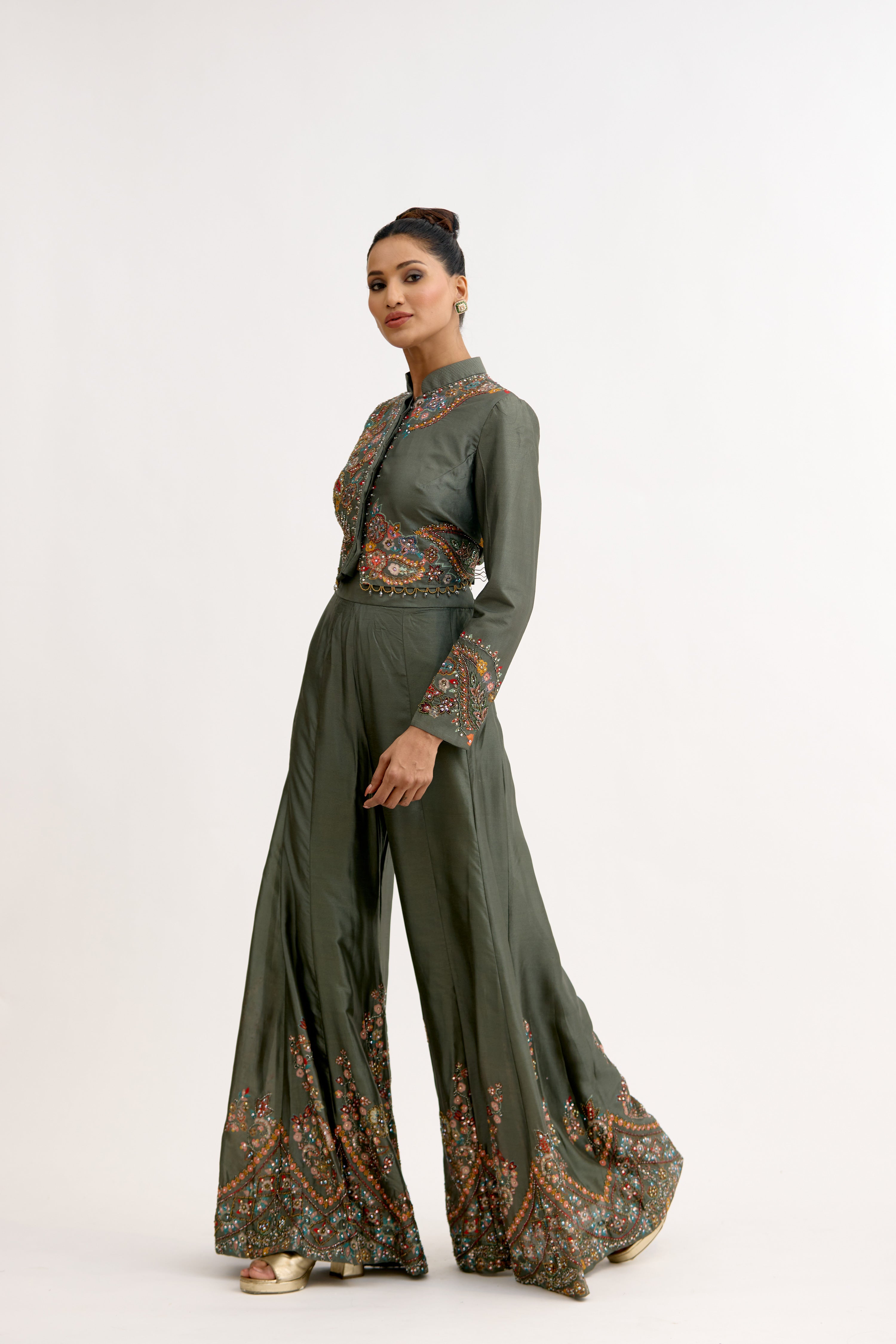 Noor-e-Chanderi Crystal Hand-Embroidered Indo Western