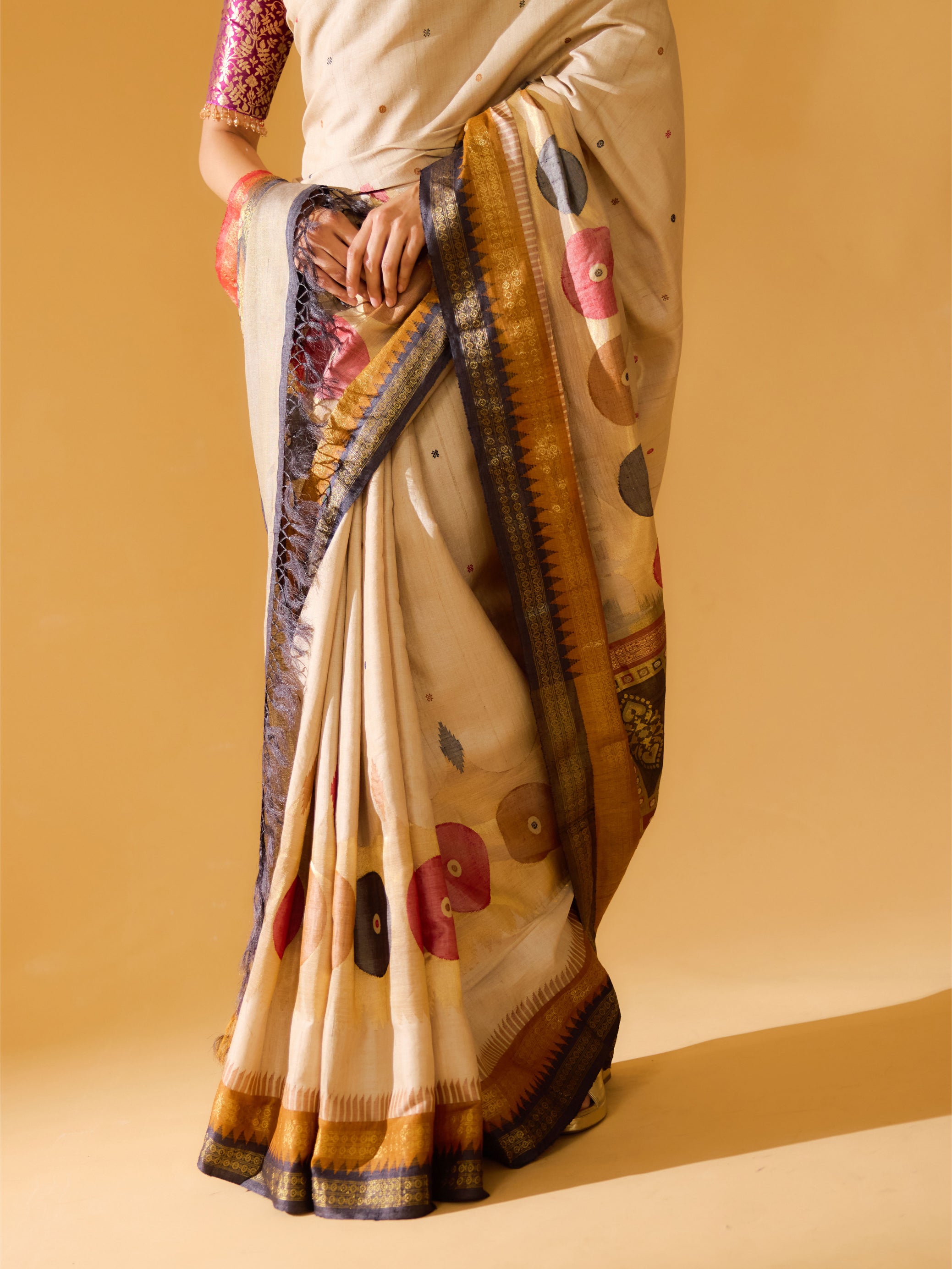 Beige Heirloom Real Gold Monga Tussar Silk Saree