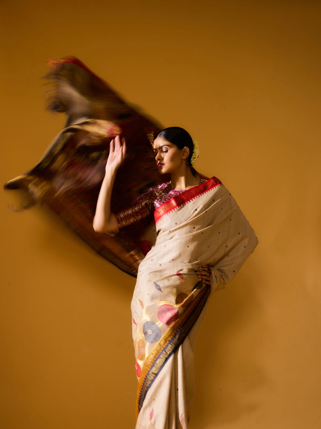Beige Heirloom Real Gold Monga Tussar Silk Saree