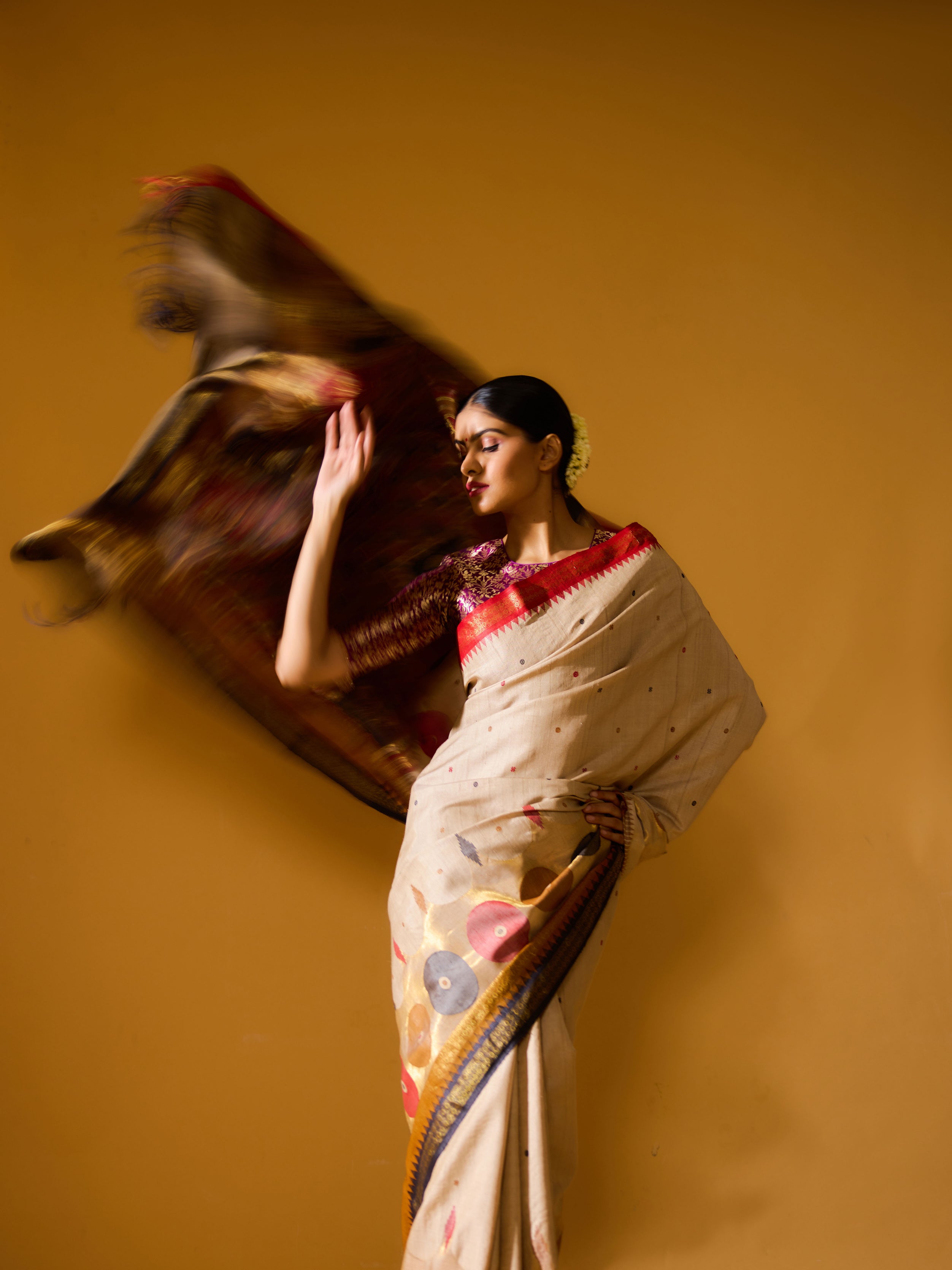 Beige Heirloom Real Gold Monga Tussar Silk Saree