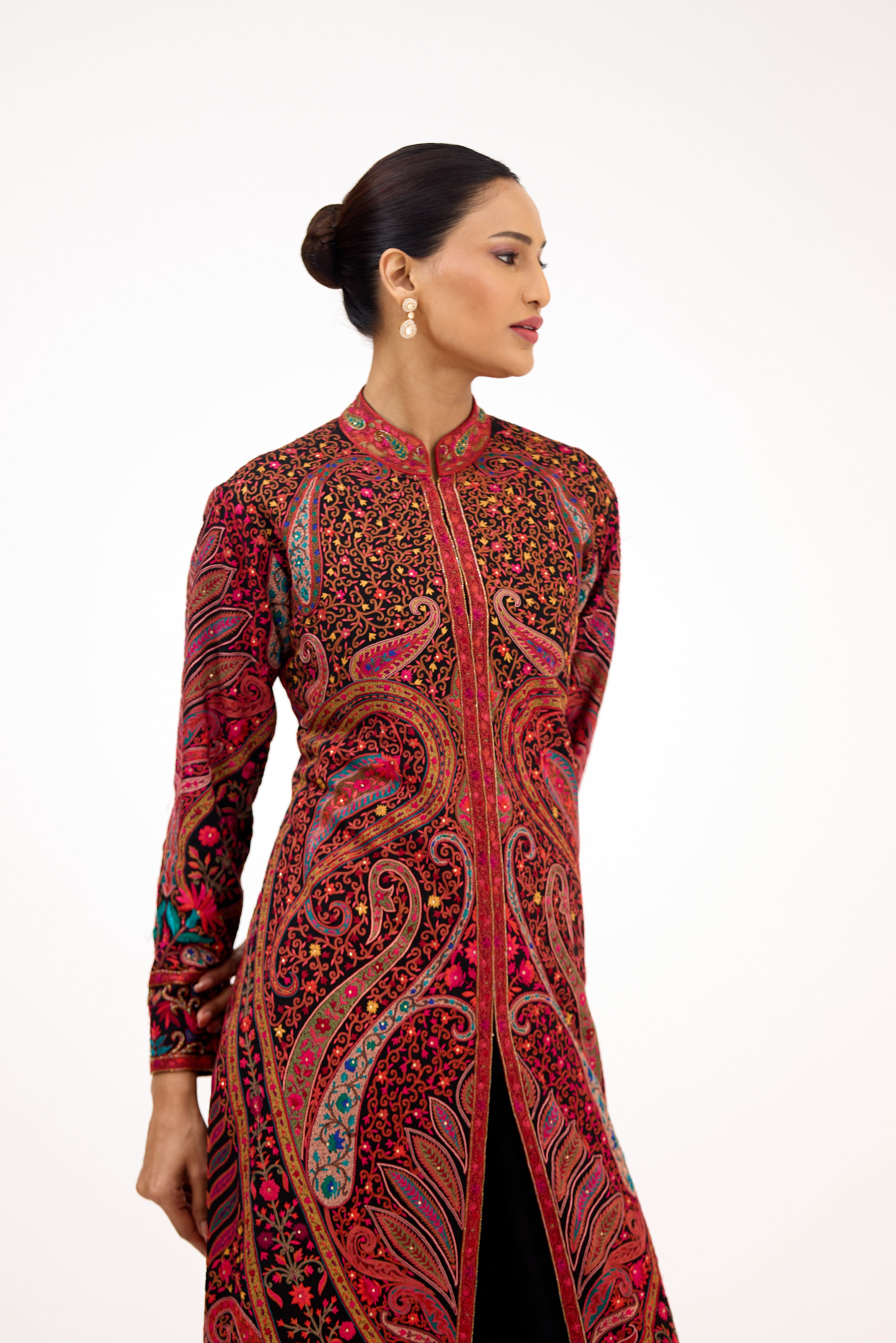 Rang-e-Noor Hand-Embroidered Crystal & Cutdana Georgette Straight Suit Set