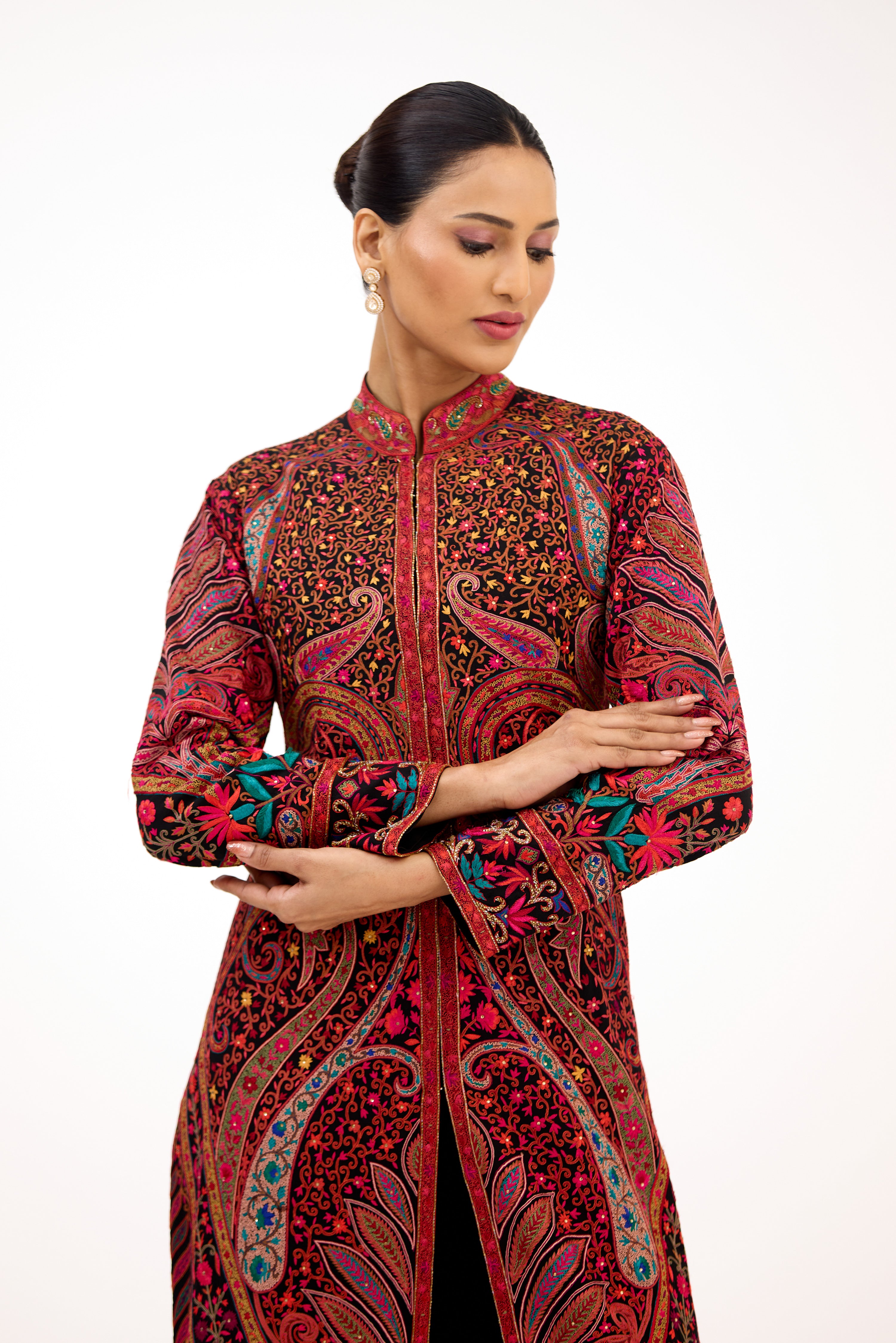 Rang-e-Noor Hand-Embroidered Crystal & Cutdana Georgette Straight Suit Set