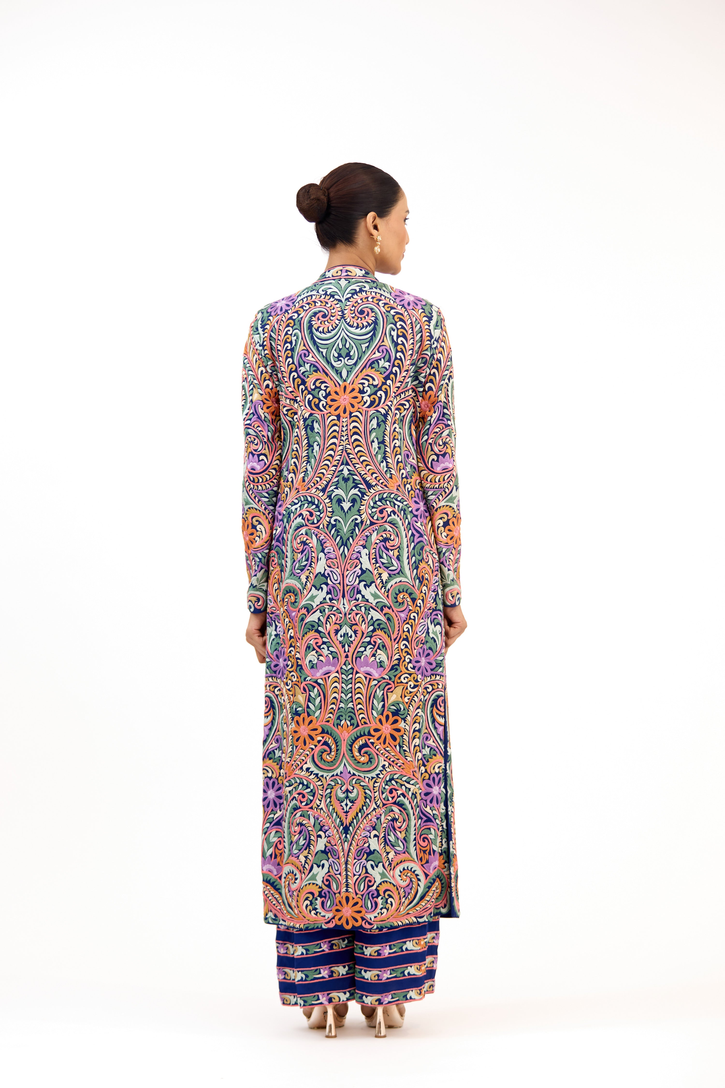 PushpLeher Multicolour Threadwork Paisley Floral Georgette Straight Suit