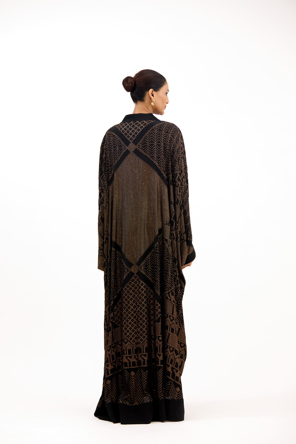 Sahar-E-Zar Golden Crystal Georgette Cape Set