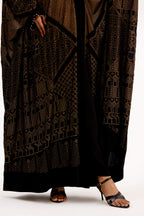 Sahar-E-Zar Golden Crystal Georgette Cape Set
