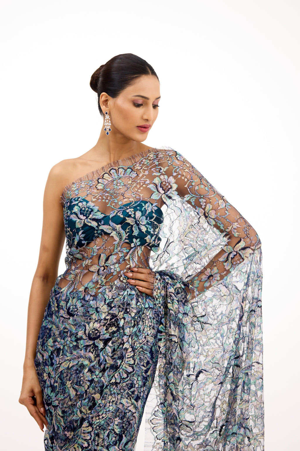 Chantilly Lace Saree