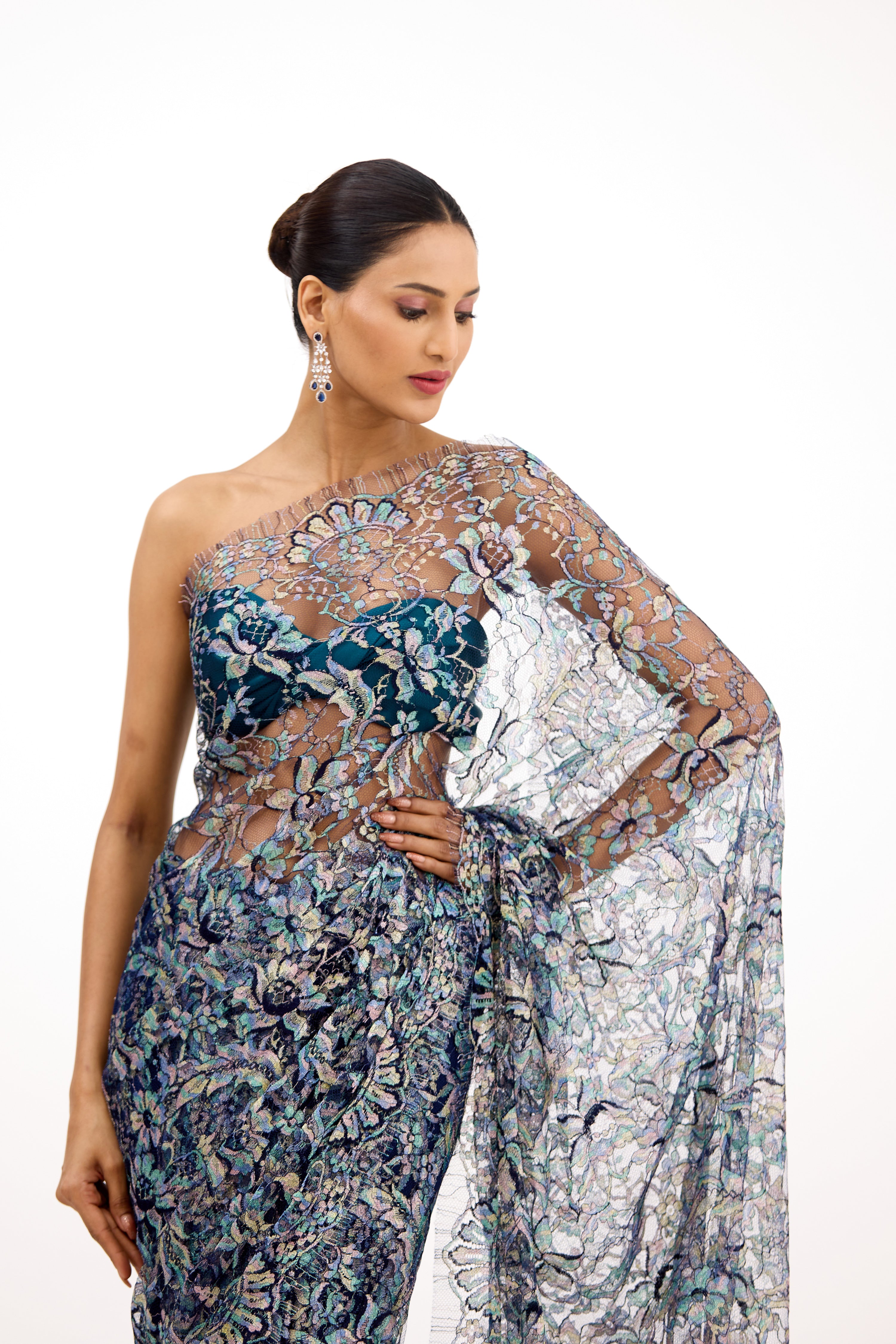 Chantilly Lace Saree