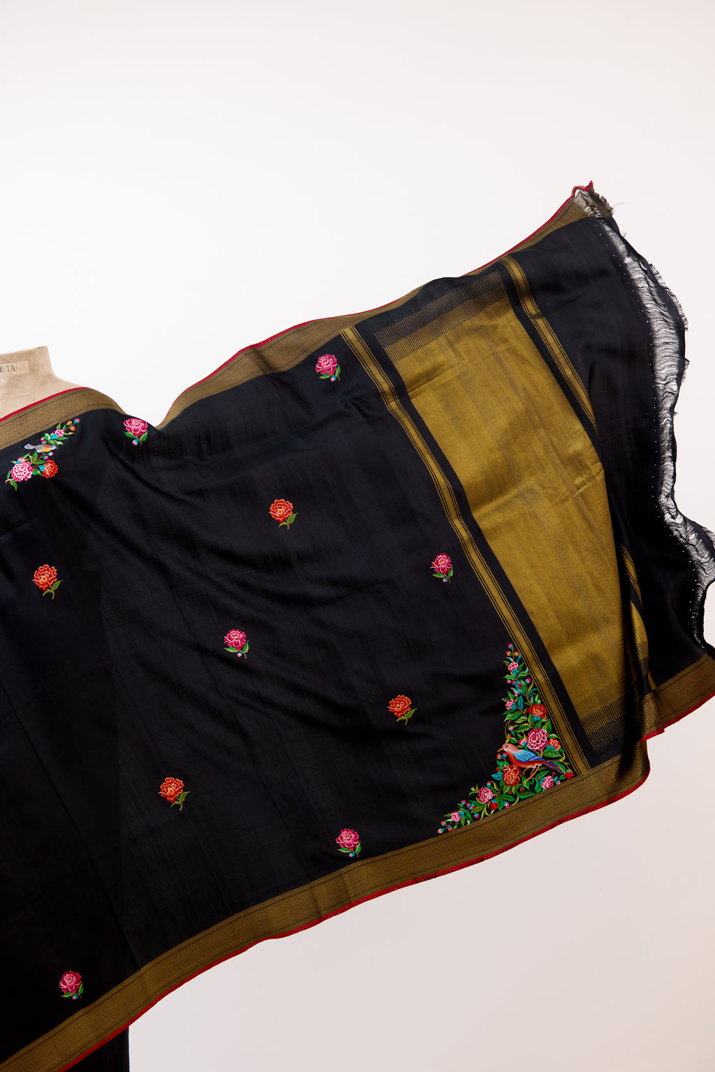 Black Majestic Kanjivaram Silk Saree