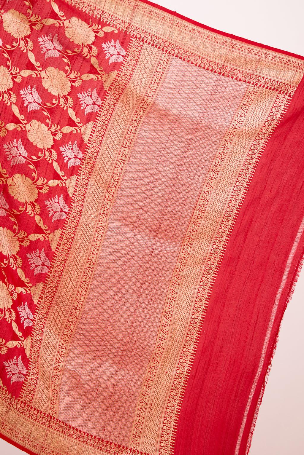 Ruby Heritage Tussar Georgette Saree