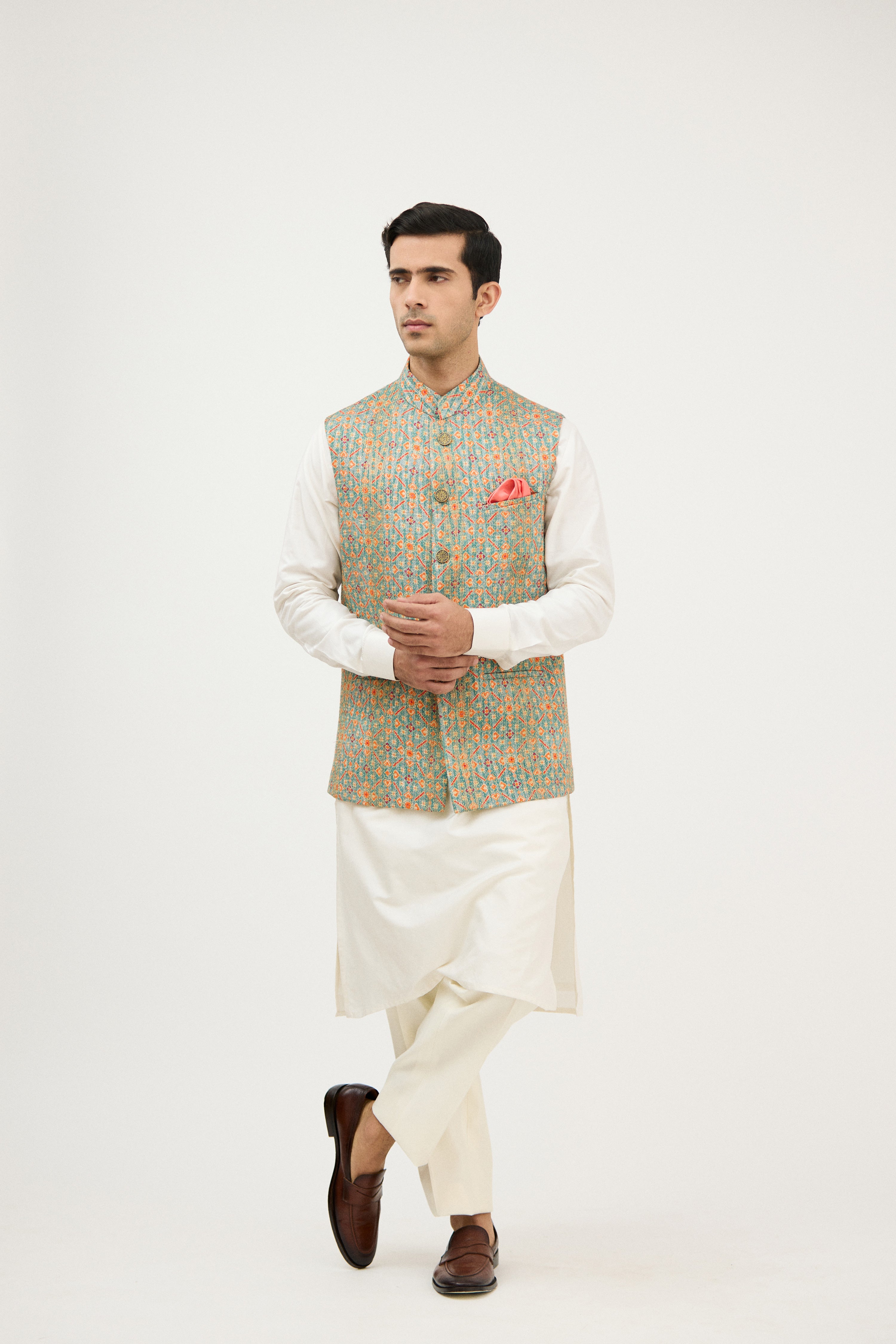 Kanthrekha Nehru Jacket