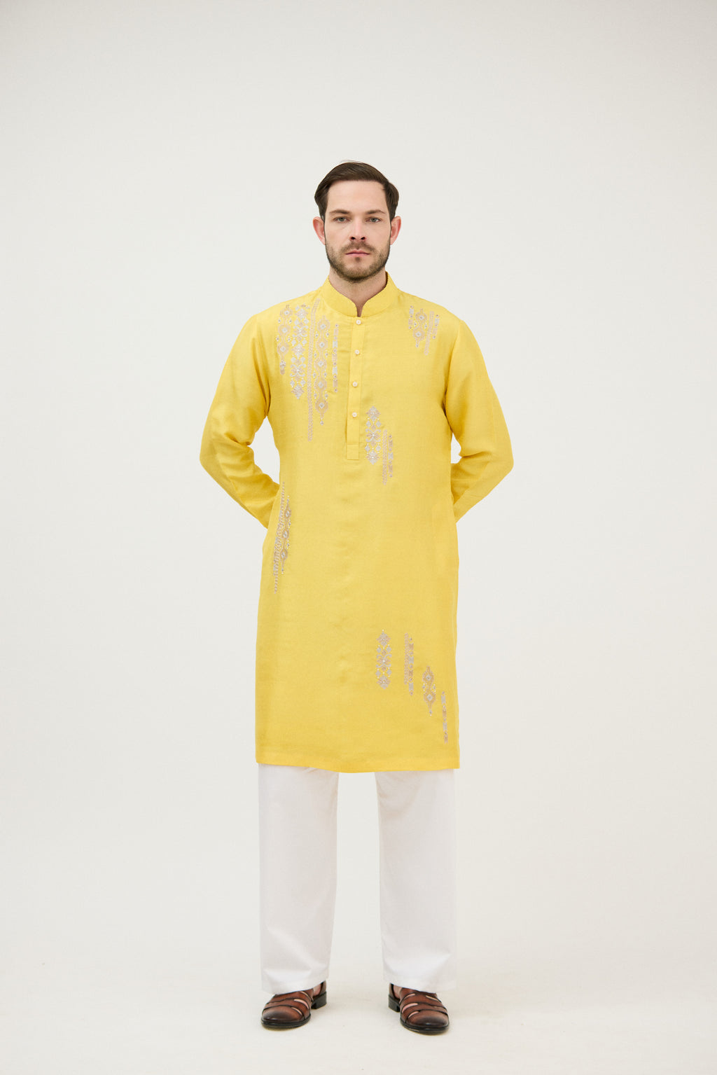 Luma Zari Knot Kurta Set