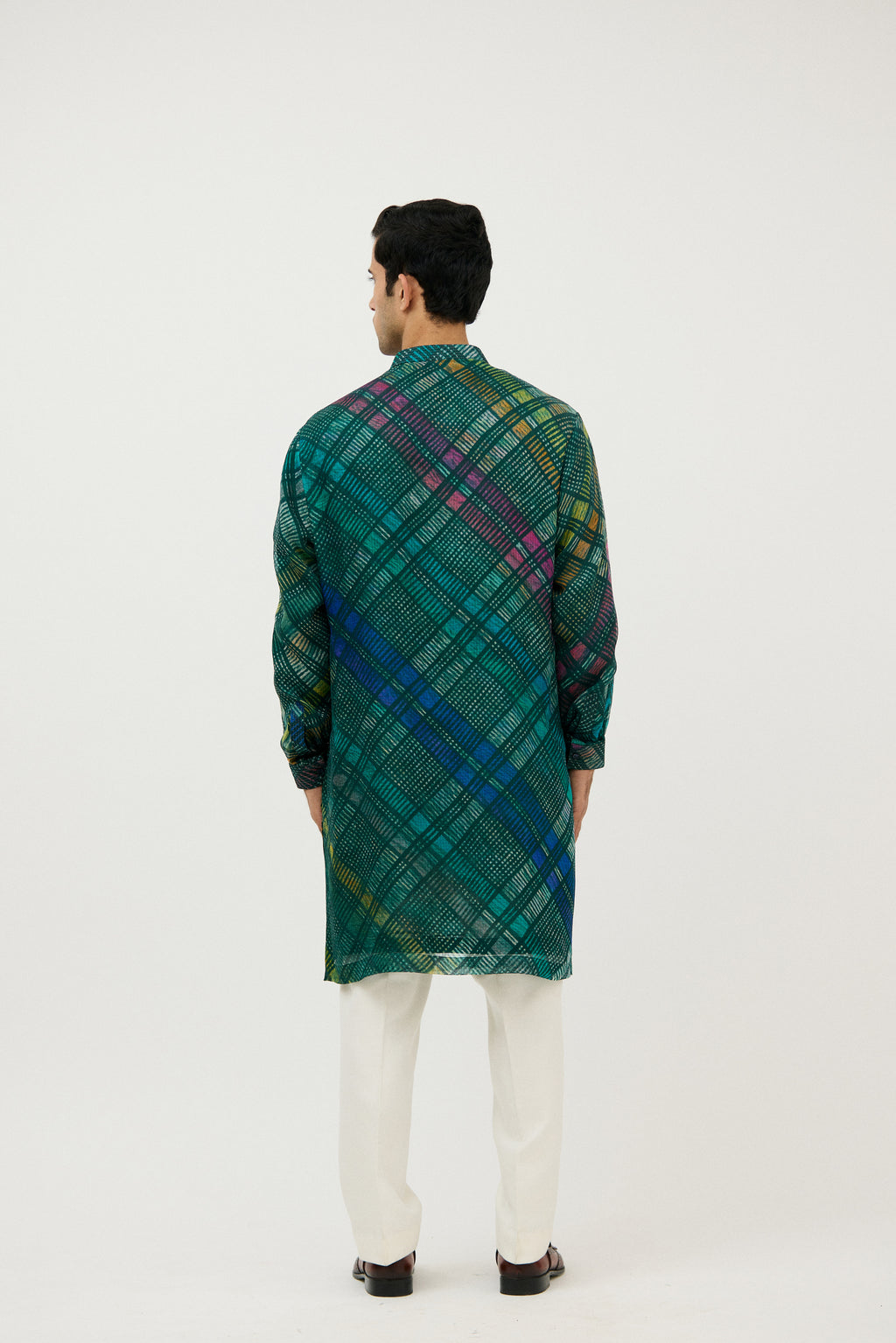 Tarangini 18-Shade Silk Printed Kurta Set