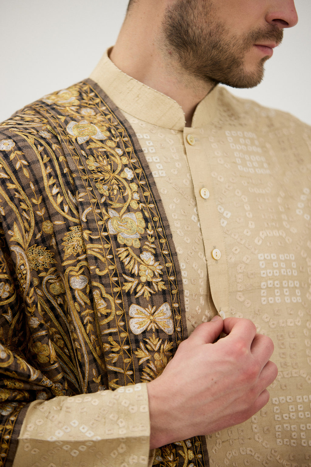 Noor-e-Resham Embroidered Silk Kurta Set