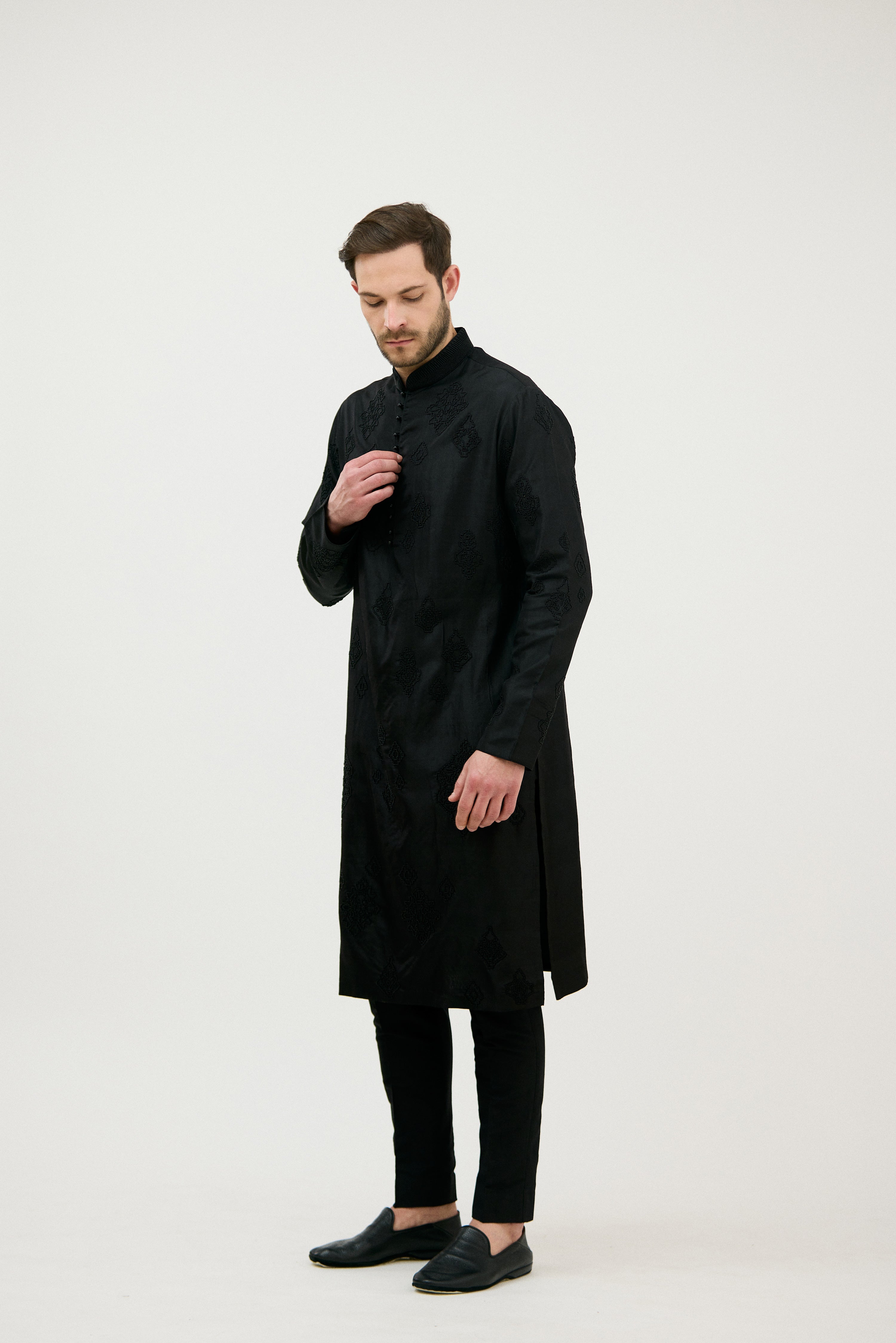 Shahi Beads Structure Kurta Set