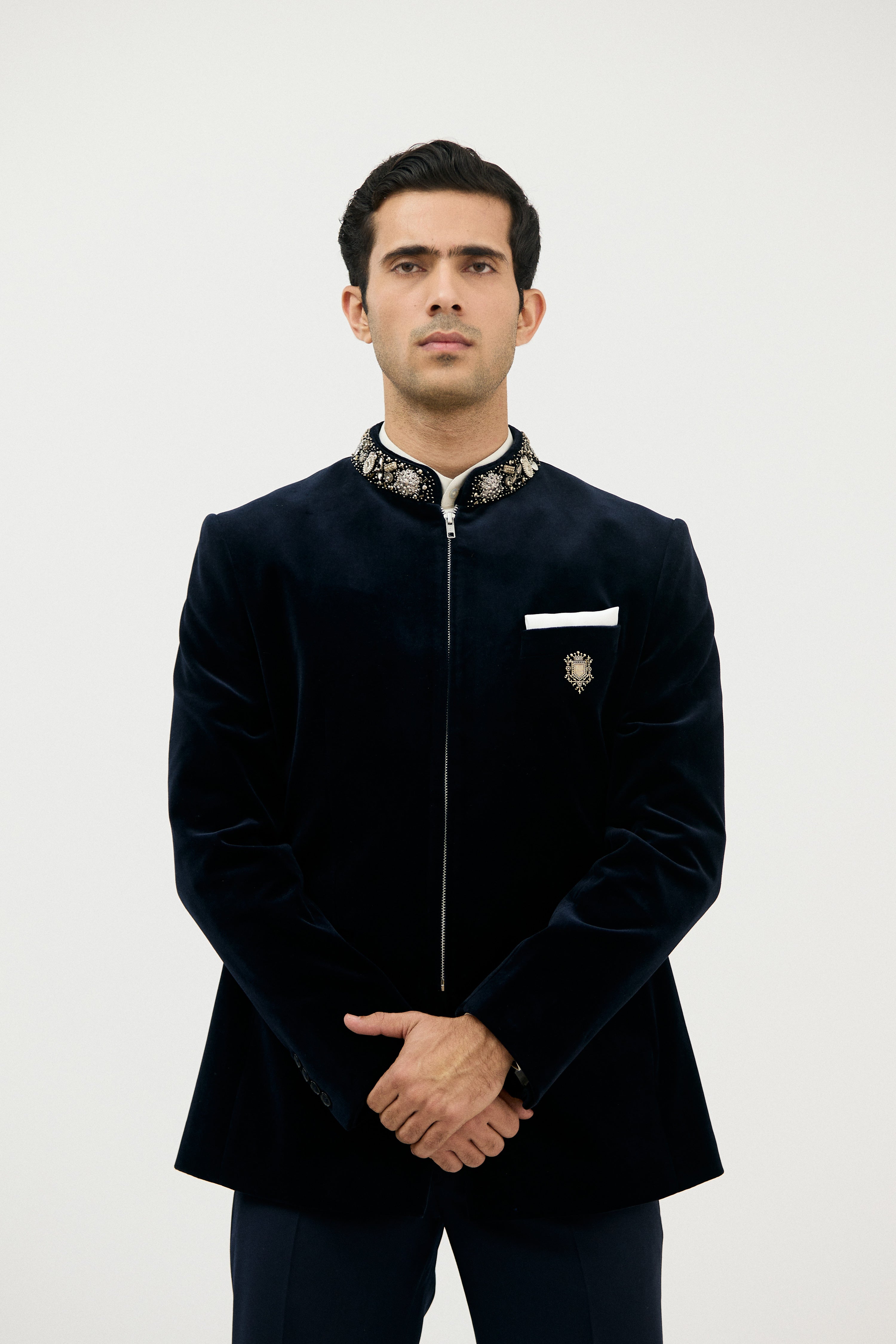 Noor-e-Velvet Zip-Closure Bandhgala