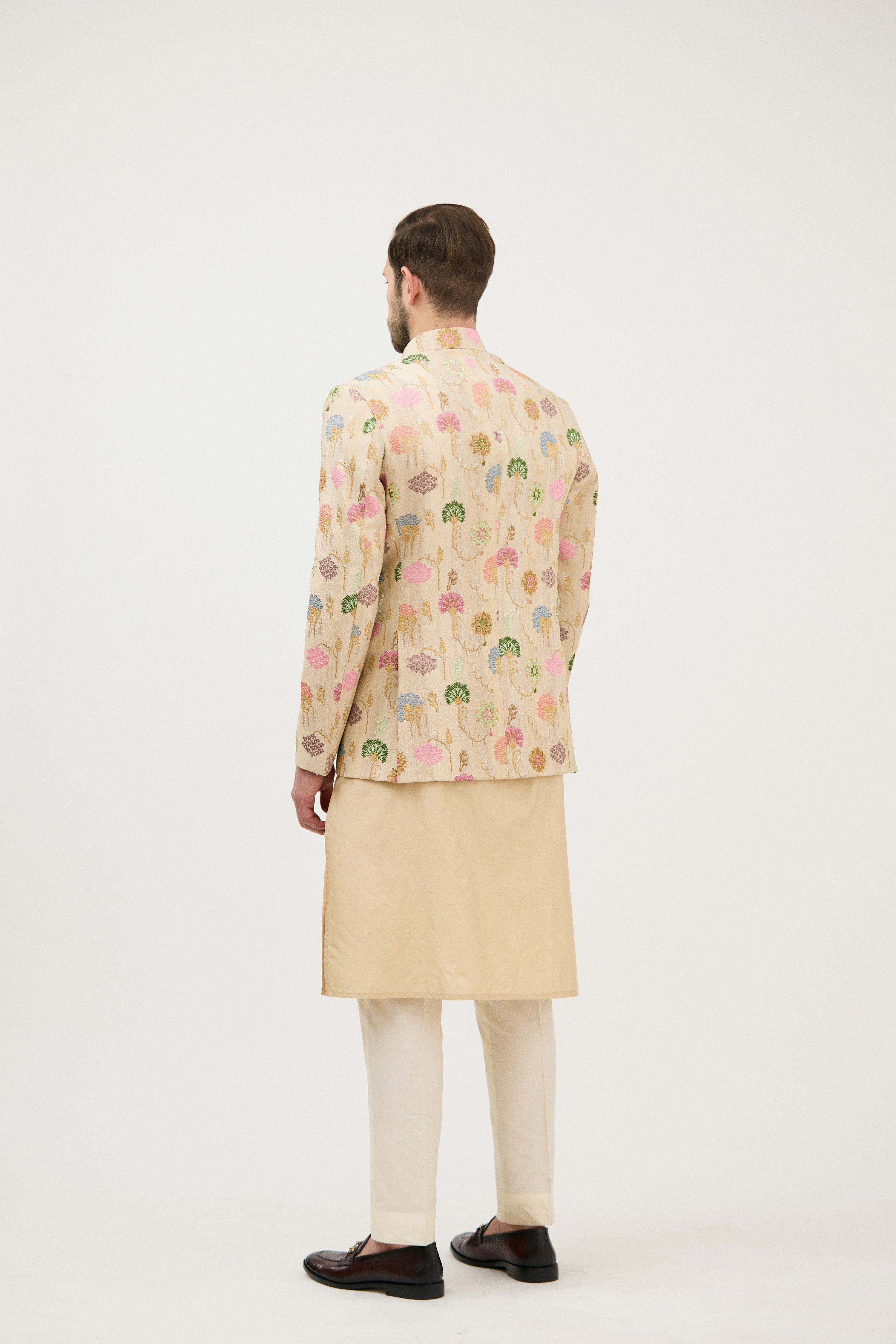 Resham“Zari Embroidered Front Open Bandhgala
