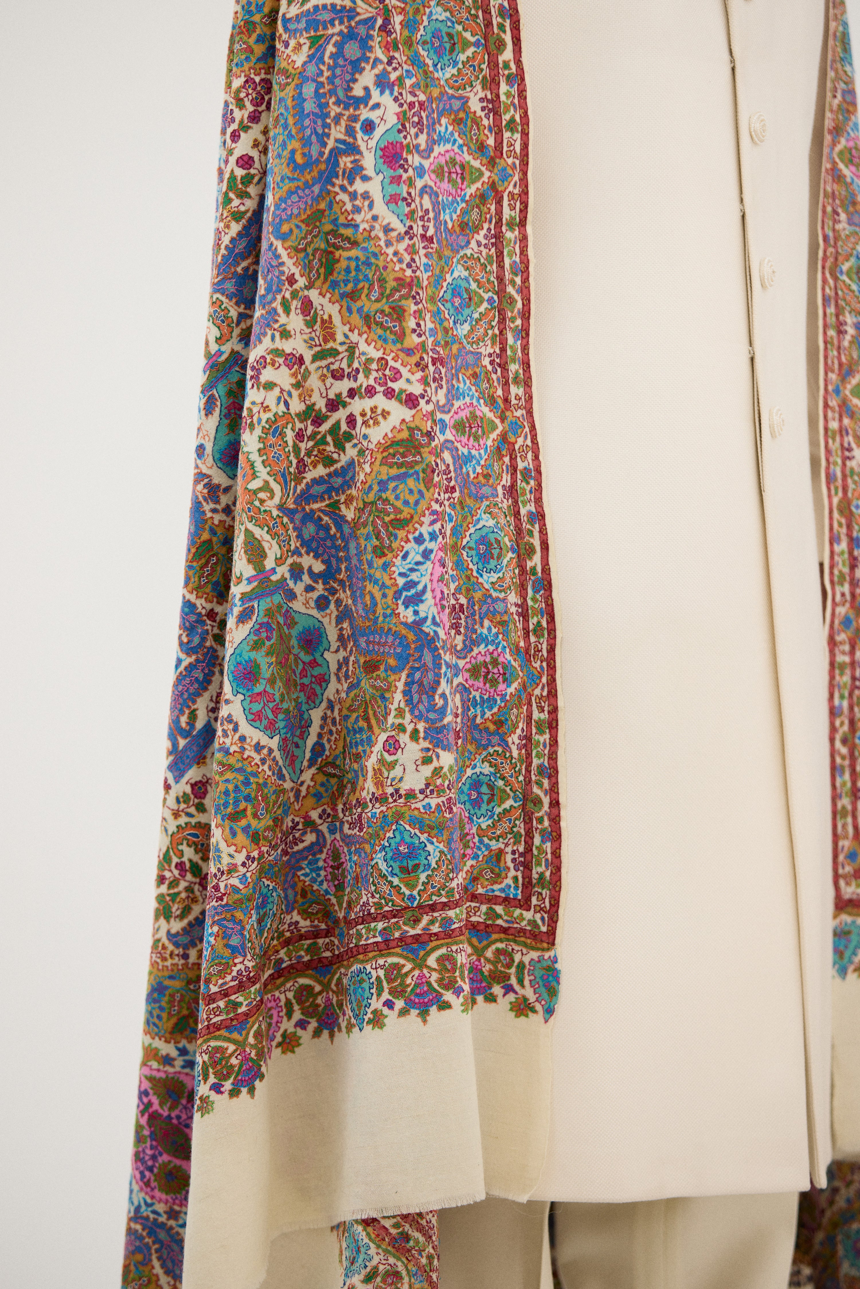 Daastaan-e Beads & French Knot Sherwani